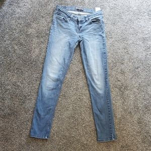 Levi Jeans Demi Curve